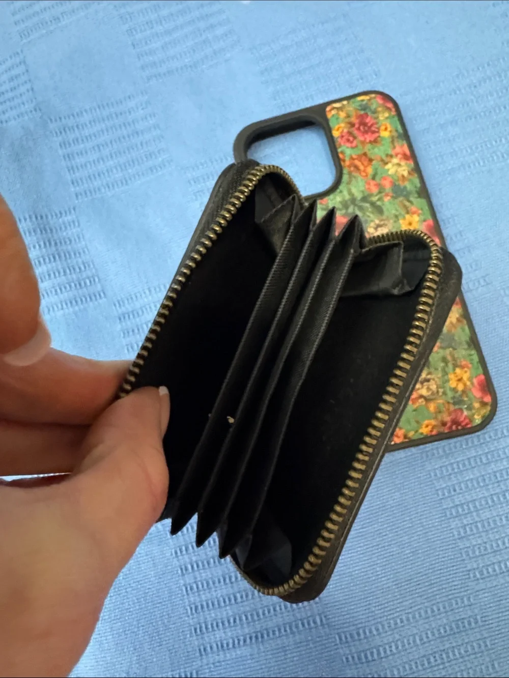 IPHONE 15Pro Max Floral Green Magnetic Zip Wallet Phone Case